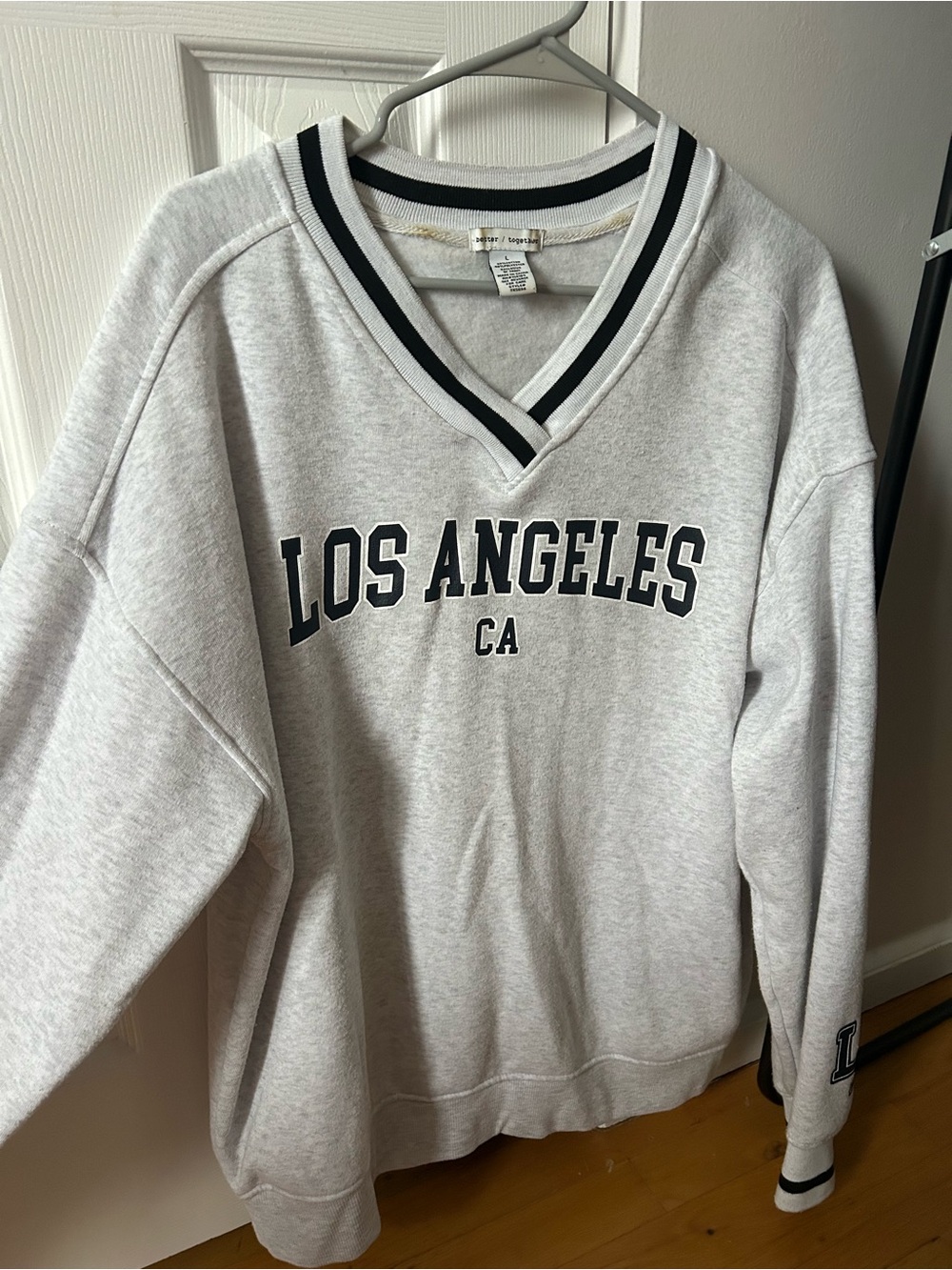 Los Angeles V-Neck Pullover Sweatshirt - Light Gray with Navy Trim